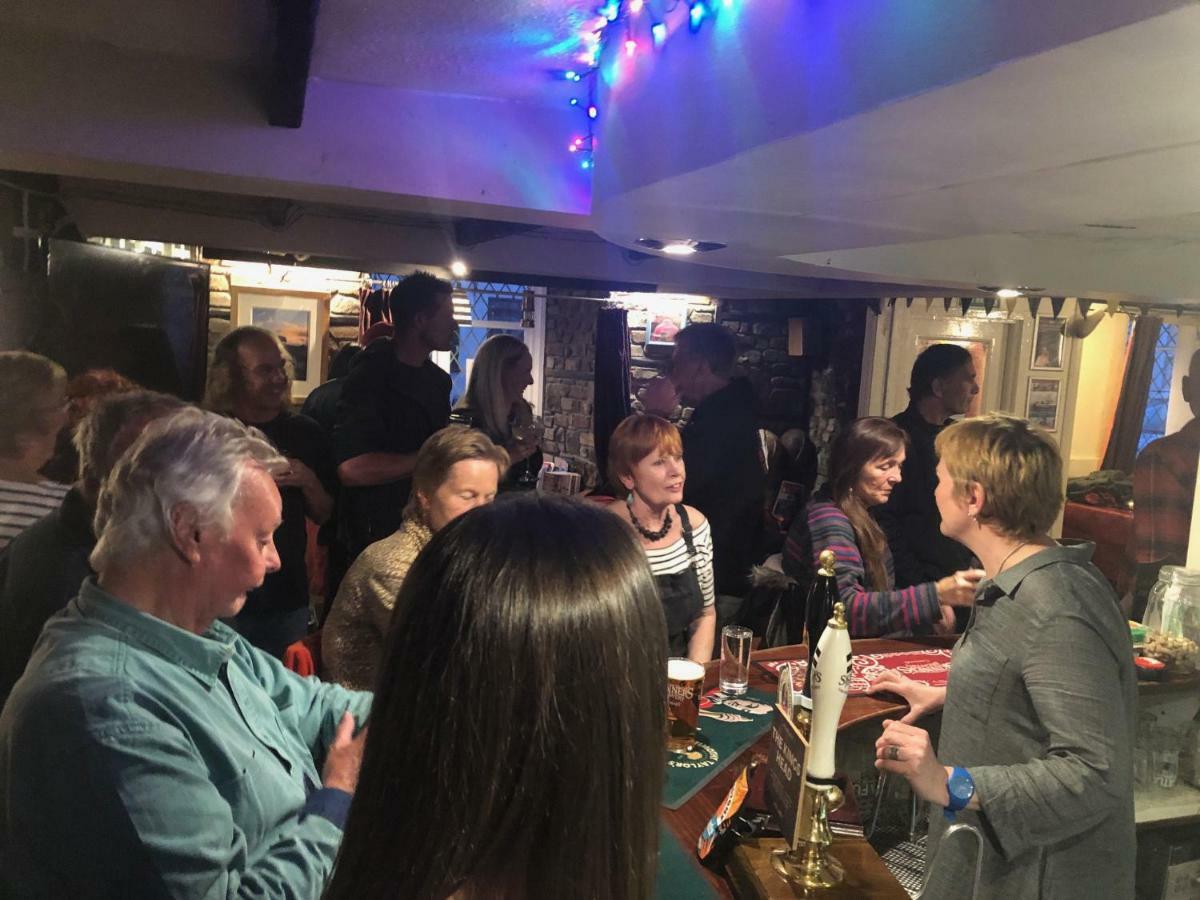 The Kings Head Hotell Chacewater Eksteriør bilde