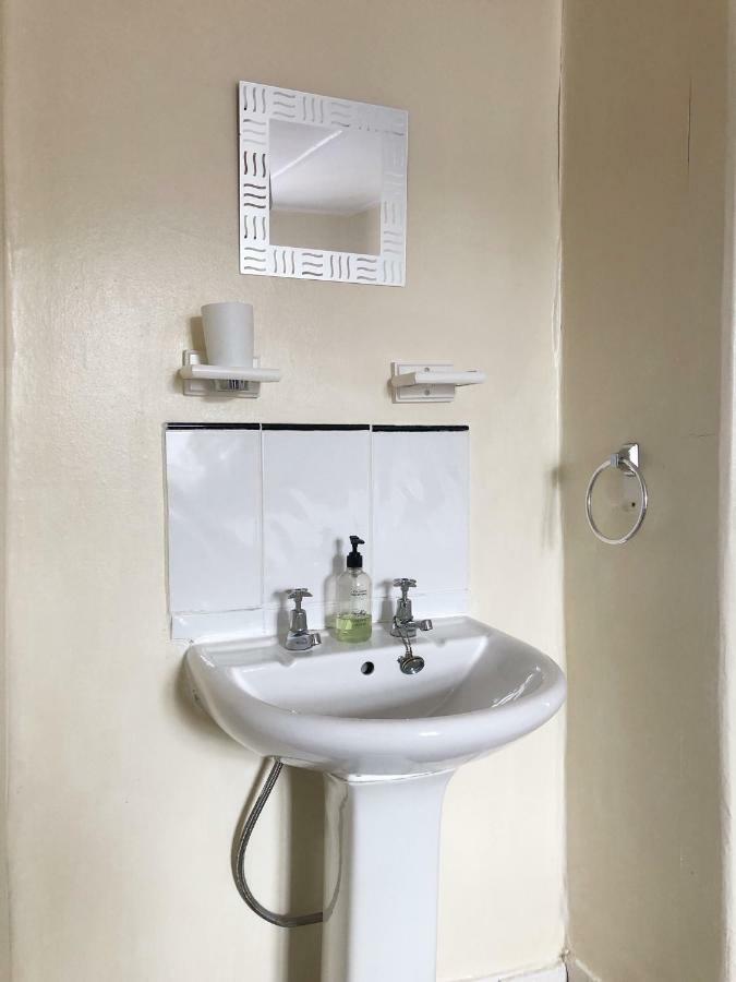 The Kings Head Hotell Chacewater Eksteriør bilde